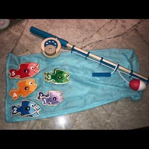 Melissa and Doug Fishing Set for toddlers